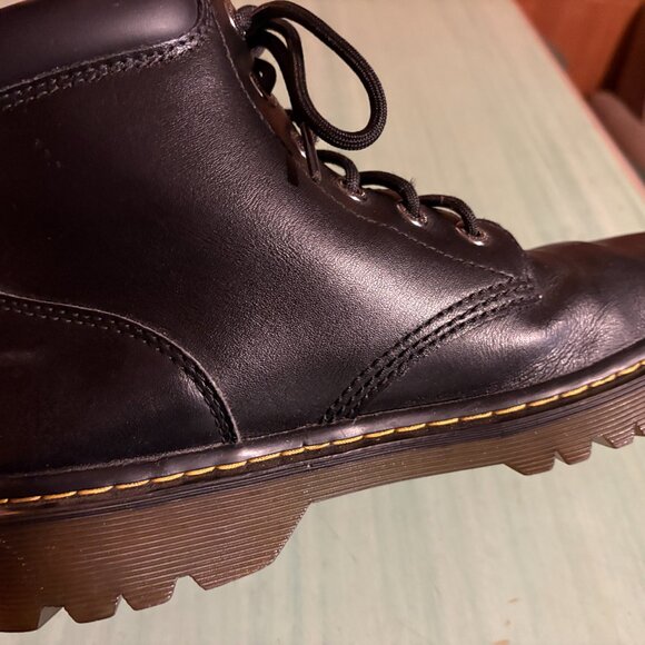 Dr. Docs Martens Cartor Black Leather 6 Eye Boots US Mens 9 Womens 10 main image 5